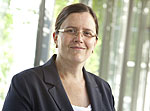 Dr. Pamela Fischer-Posovszky