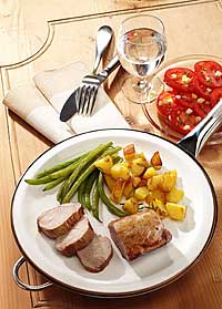 Sonntagspfanne mit Tomatensalat