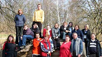 Teens mit Diabetes und Eltern bei der Kladowfreizeit 2003.